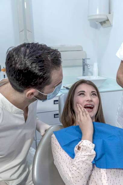 Best Emergency Dentist for Knocked-Out Tooth in Wood Dale, IL